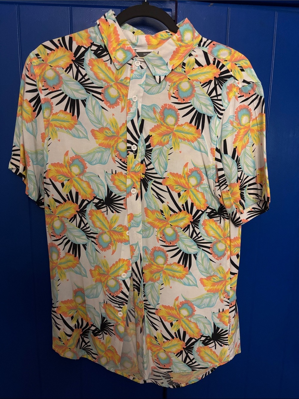 Buckle White Floral Short-Sleeve Button-Up Shirt with Yellow & Mint Print